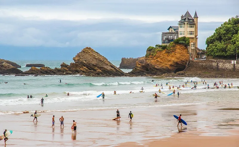 Plage Biarritz surf
