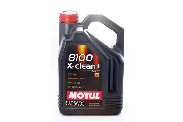 Motul 5W-30 r&oacute;żne opakowania serii