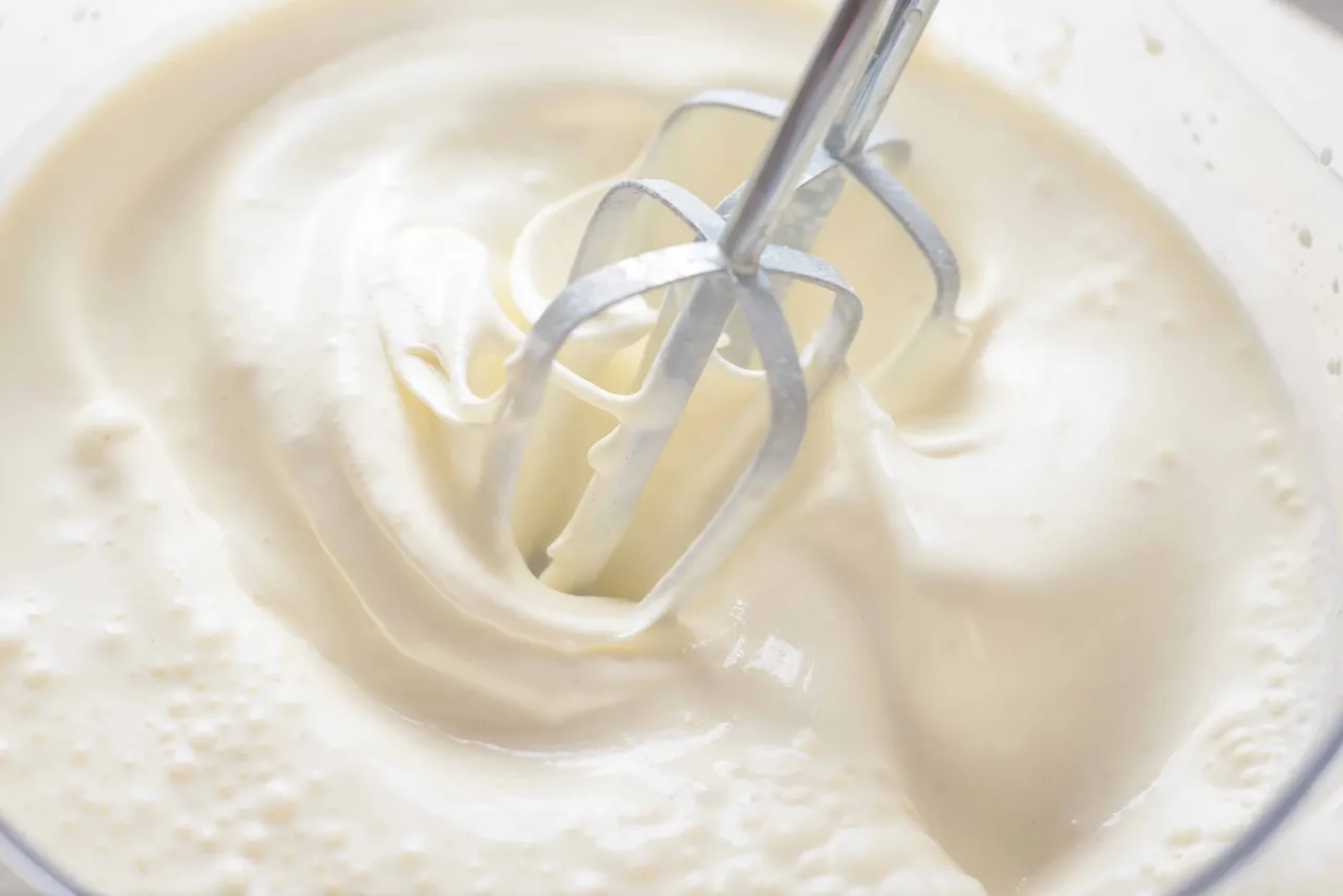 krem z białej czekolady nie chce się ubić frustracja