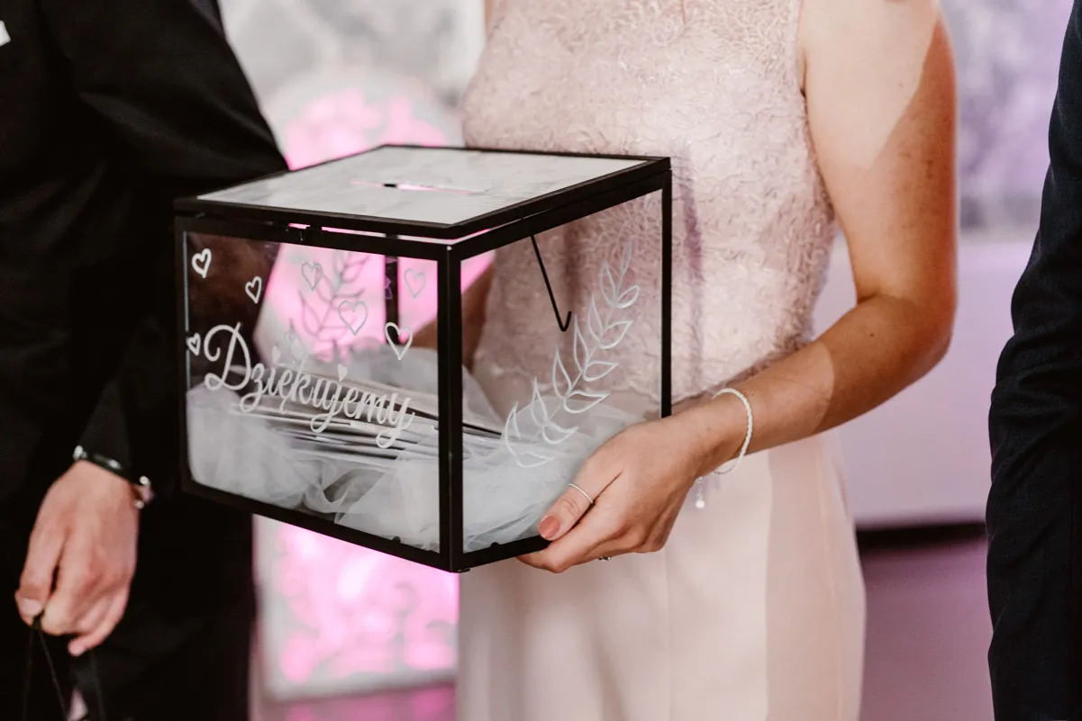 prezenty ślubne alternatywy kwiatów