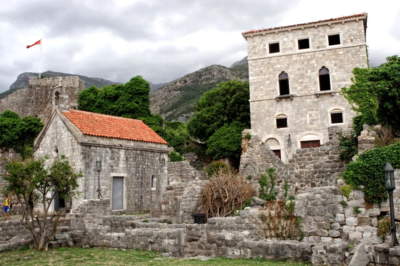 Stary Bar Czarnog&oacute;ra ruiny