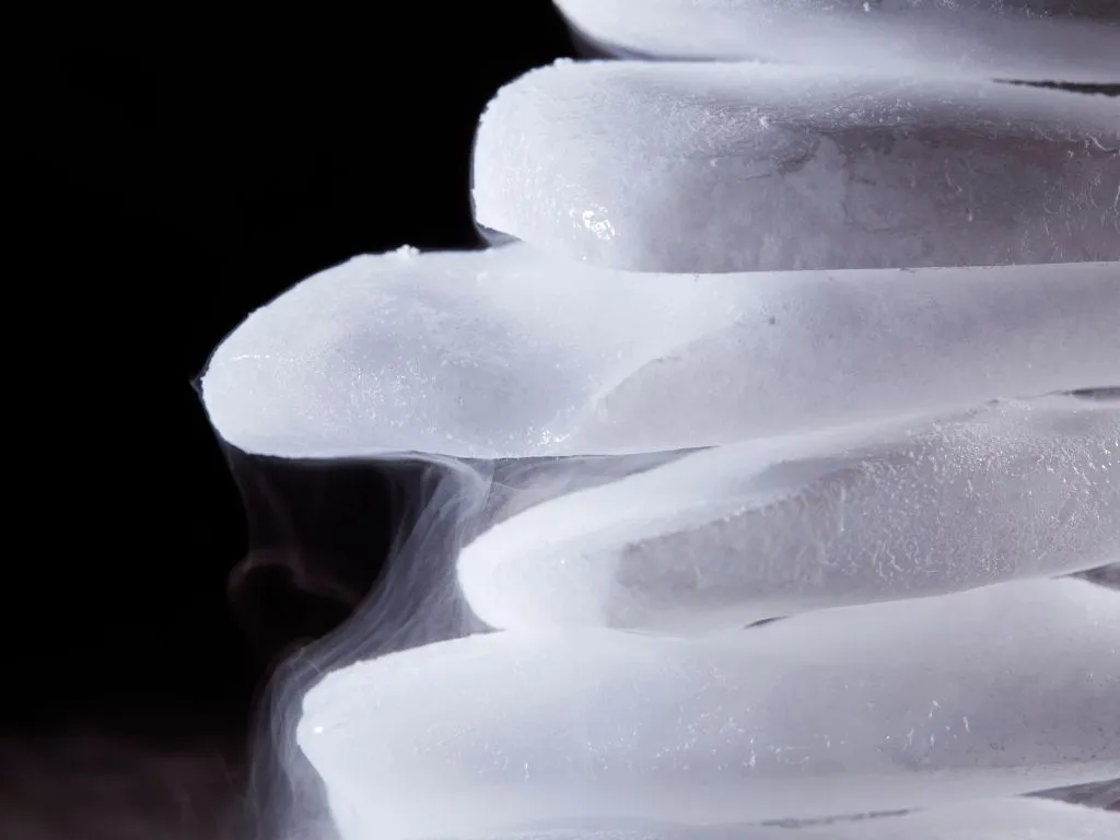 Suchy l&oacute;d sublimacja