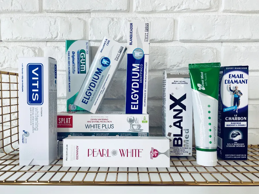 R&oacute;żne rodzaje past do zęb&oacute;w i ich ceny