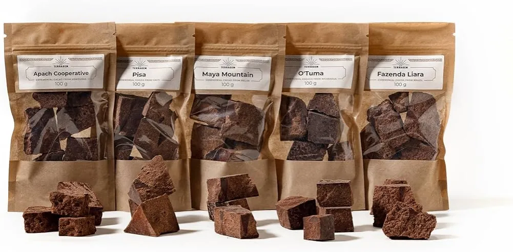 różne rodzaje kakao ziarna proszek ceremonialne