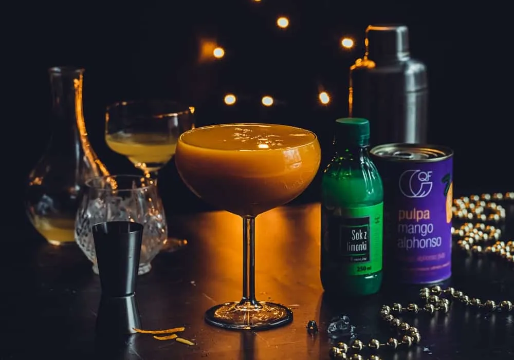 Dekoracje drinków z mango