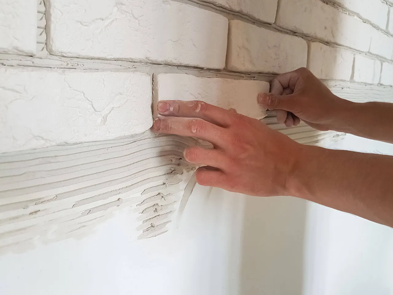 Płytki gipsowe na trudnym podłożu