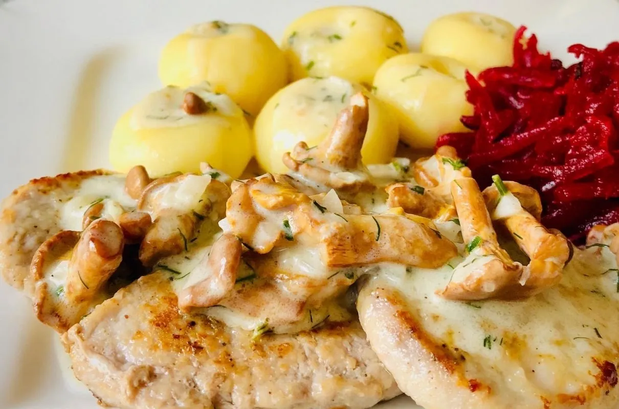 idealnie przygotowane plastry polędwiczki wieprzowej