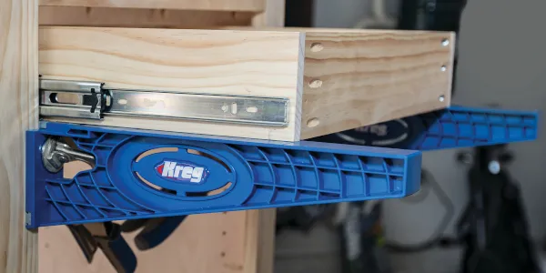 narzędzia do budowy mebli DIY