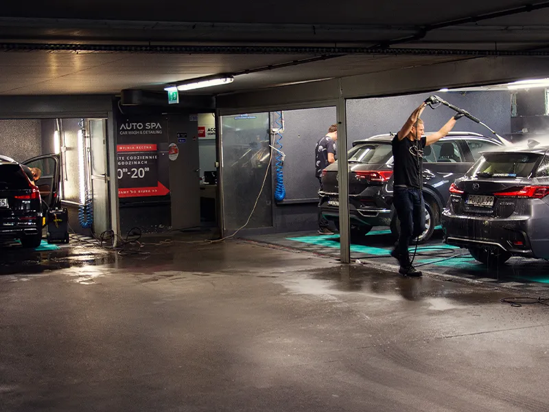 Myjnia ręczna detailing samochodu