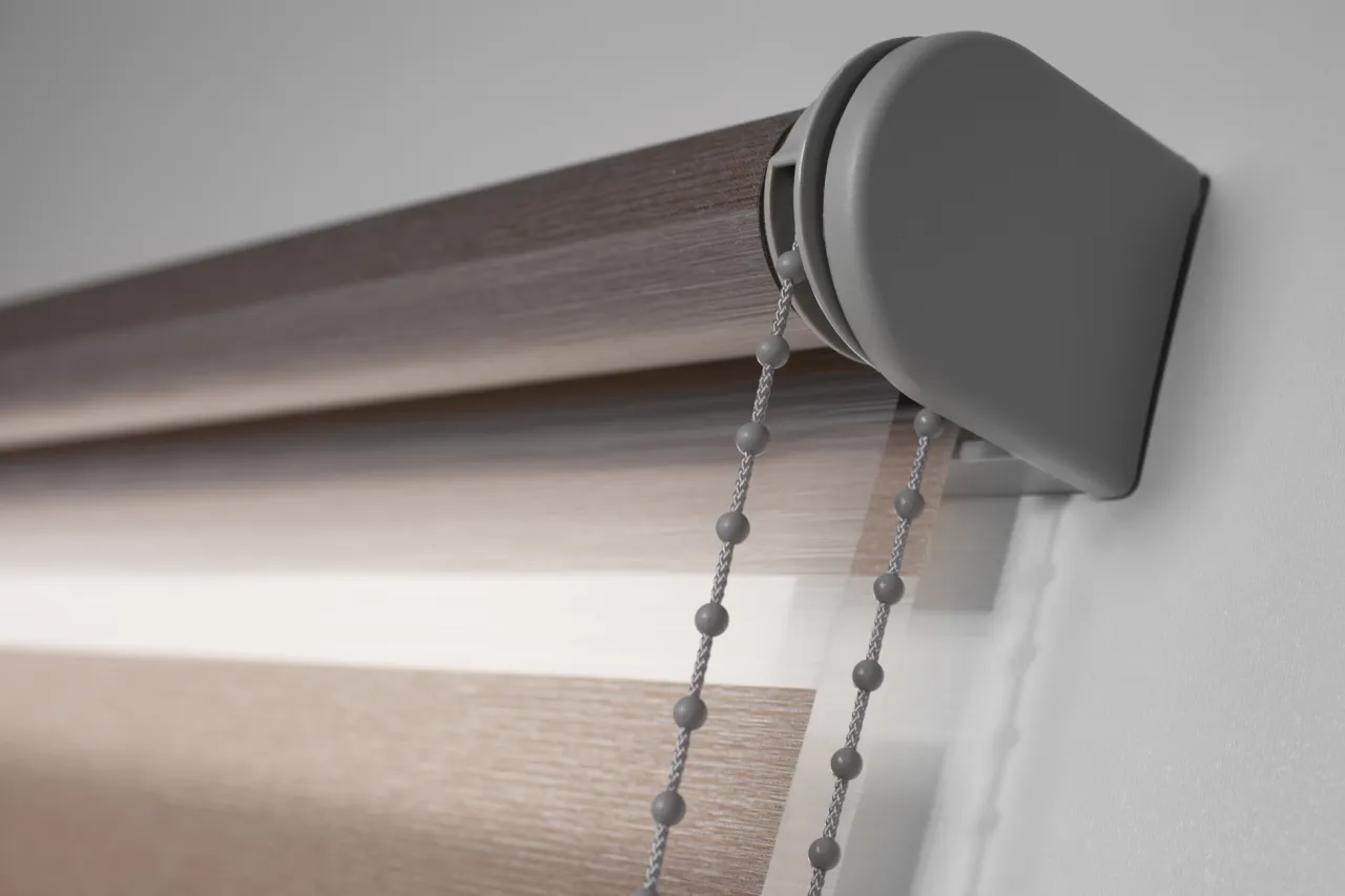 Rodzaje rolet okiennych dzień noc wolnowiszące