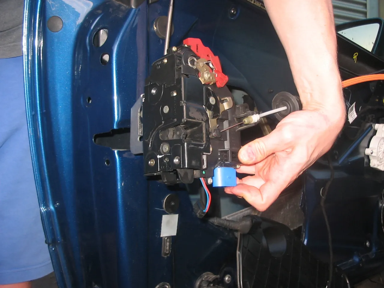 Audi A4 B5 centralny zamek objawy