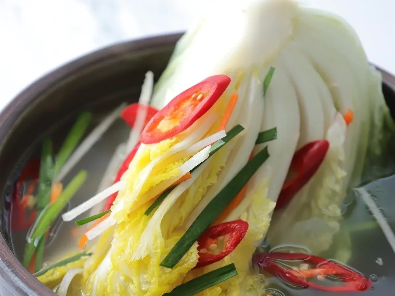 kimchi vs kiszona kapusta por&oacute;wnanie