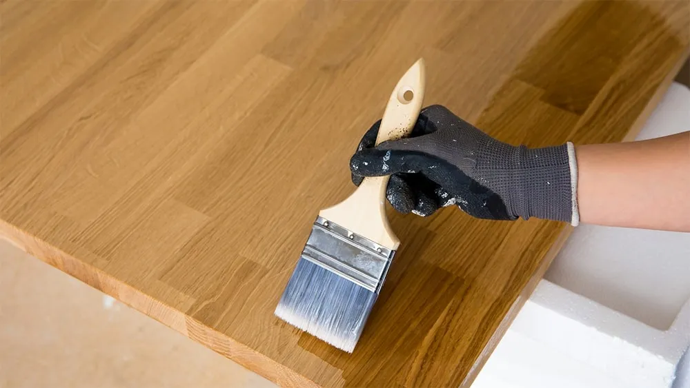 zabezpieczenie blatu drewnianego