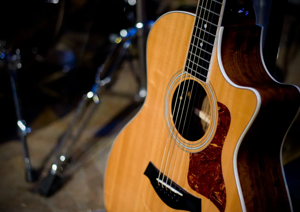 Zdjęcie Jaka gitara dla początkujących? Unikaj tych błędów przy wyborze instrumentu