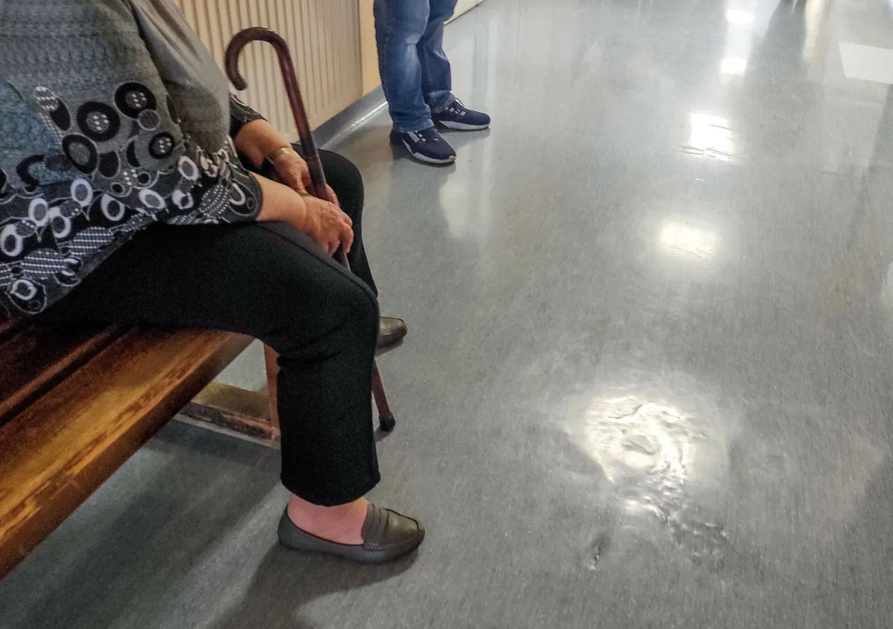 Zdjęcie Kto może skorzystać z senior 500 plus? Sprawdź wymagania i dokumenty