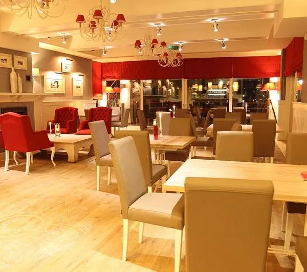 Zdjęcie Stołówka Szczytno: Gdzie zjeść w mieście? Top 5 miejsc