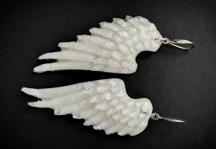 Zdjęcie Jak zrobić biżuterię z mleka matki - krok po kroku do pięknej pamiątki