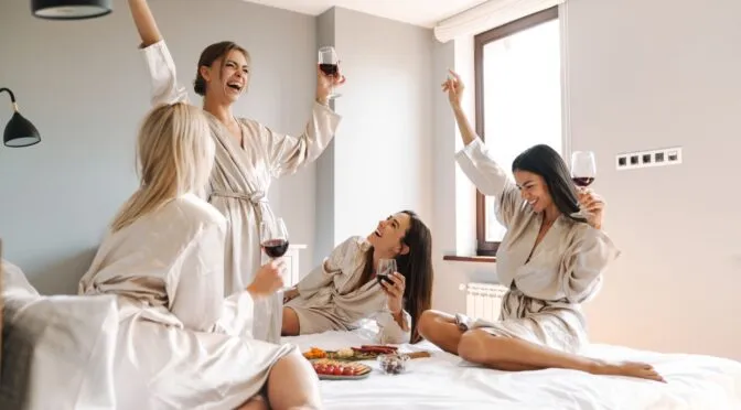 Zdjęcie Czy w hotelu można przyjmować gości? Zasady, które musisz znać