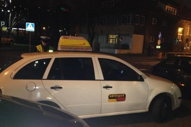 Zdjęcie Ile kosztuje taxi z Katowic do Sosnowca? Sprawdź ceny i opcje transportu
