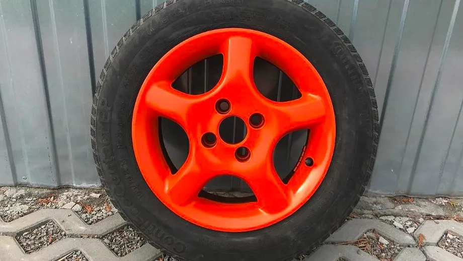 Zdjęcie Ile sprayu na 4 felgi 17 – uniknij błędów i zaoszczędź na farbie