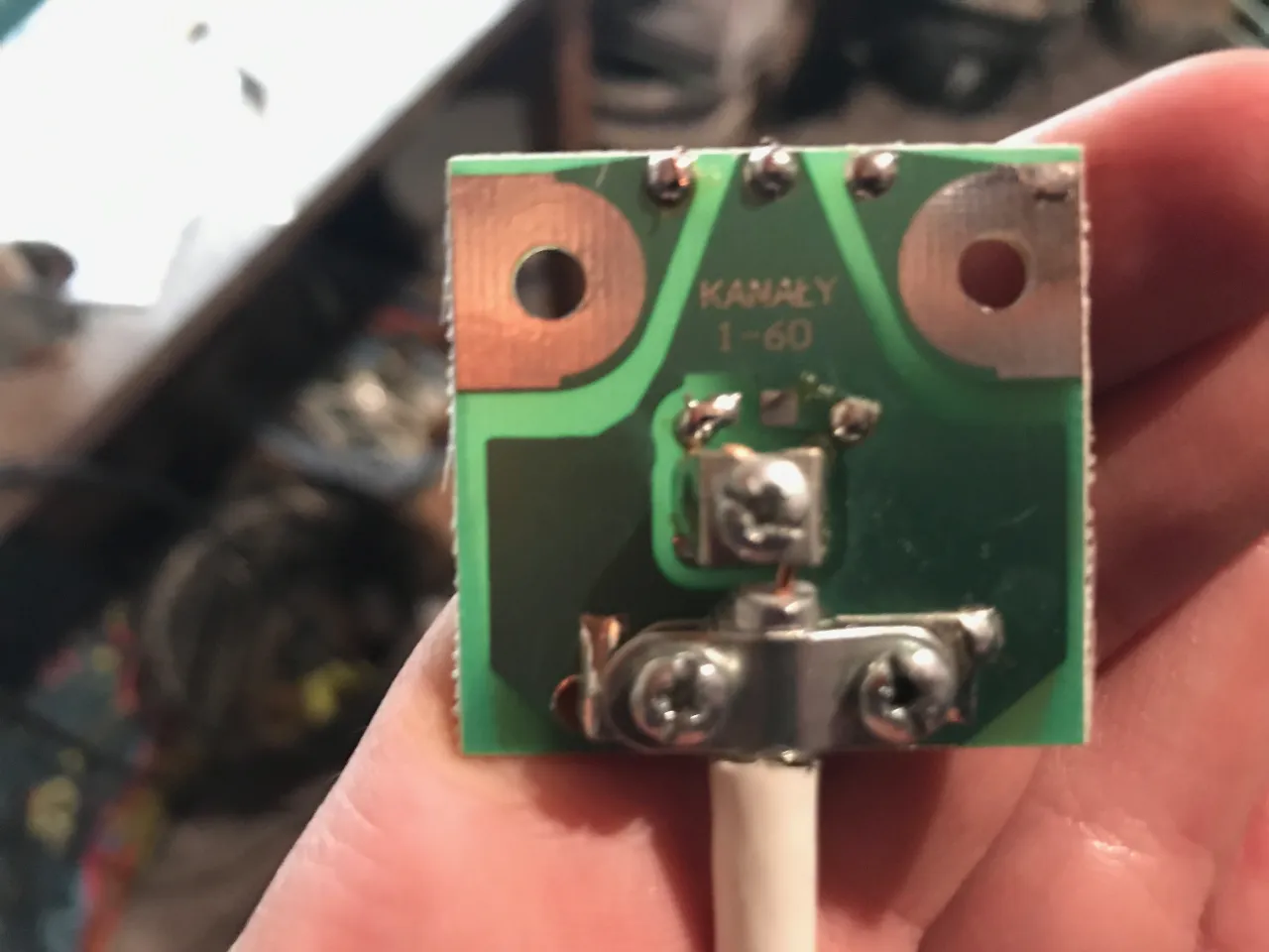 Zdjęcie Jak łatwo zbudować antenę UHF VHF - proste instrukcje krok po kroku