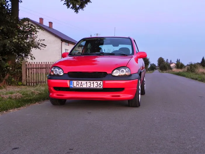 Zdjęcie Tuning Opla Corsy: Najlepsze Modyfikacje i Porady dla Fanów