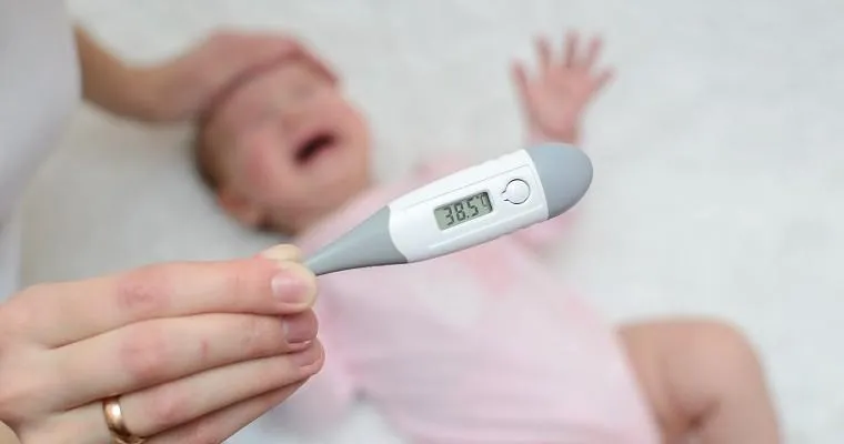 Zdjęcie Biegunka przy ząbkowaniu: ile trwa i jak sobie z nią radzić?