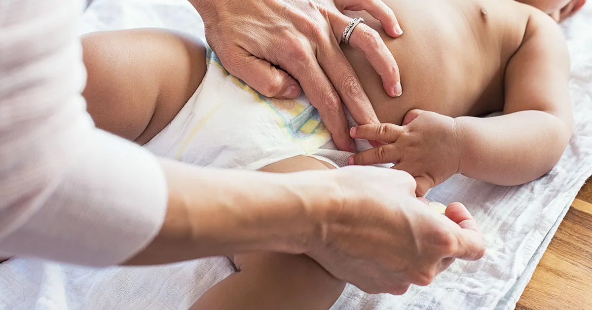 Zdjęcie Kto wymyślił pampersy? Historia wynalazku, który zmienił pieluchy