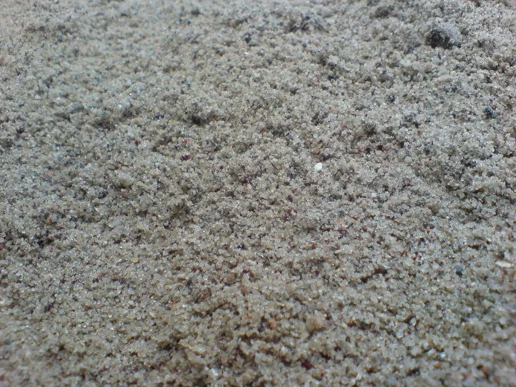 Zdjęcie Piasek czy żwir do wylewki - który materiał wybrać? Porównanie