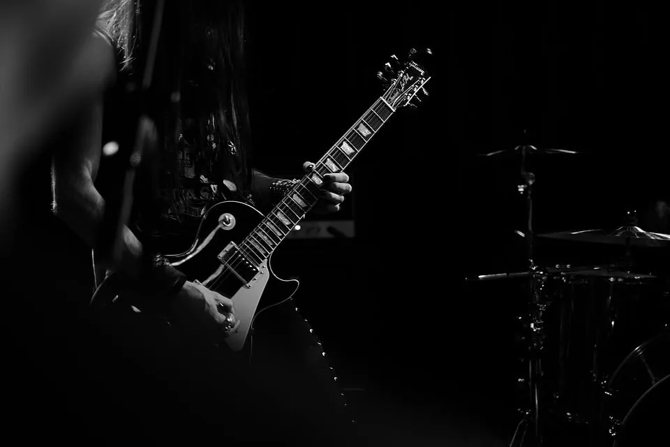 Zdjęcie 5 kultowych piosenek z bębnami na początku, które musisz znać