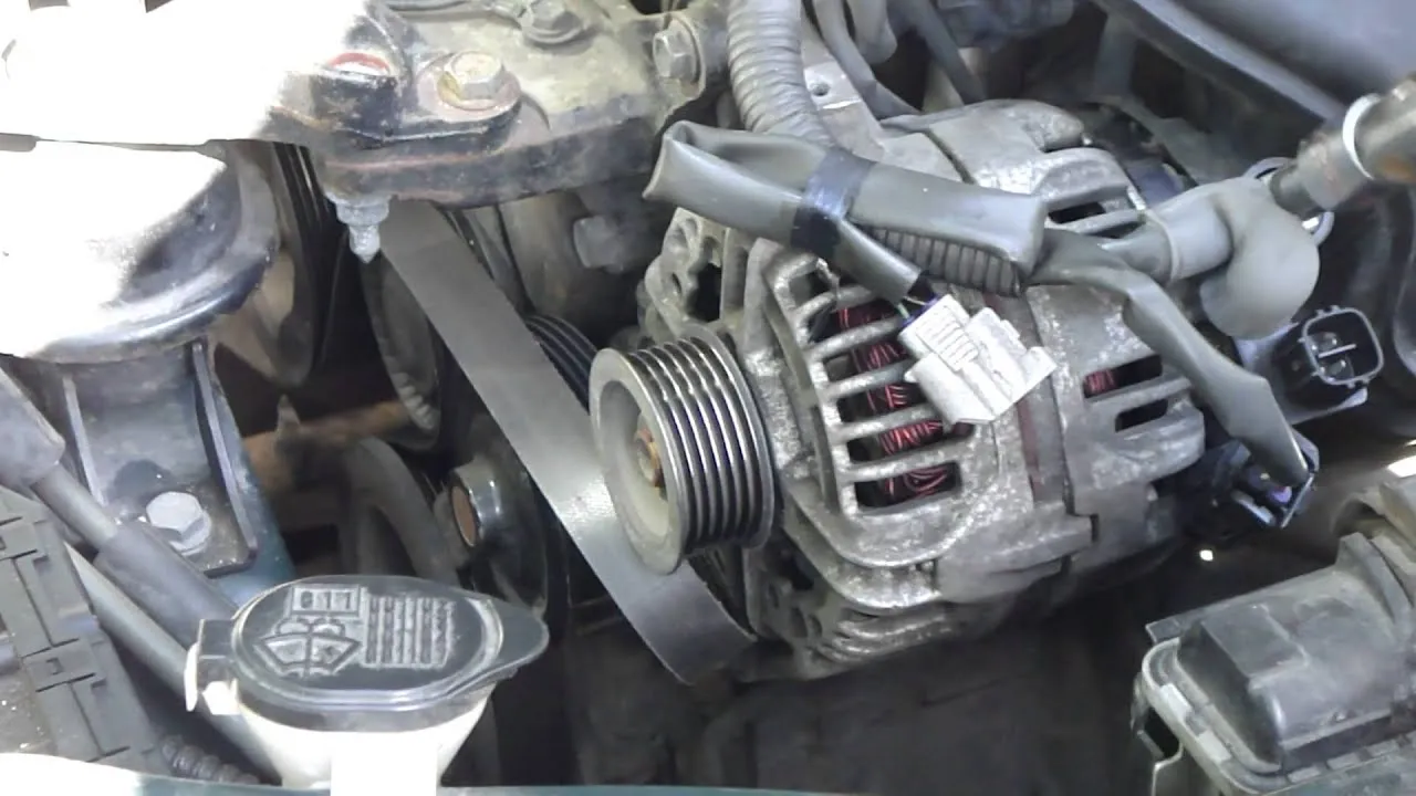 Toyota Corolla Verso silnik 1.8 VVT-i alternator lokalizacja