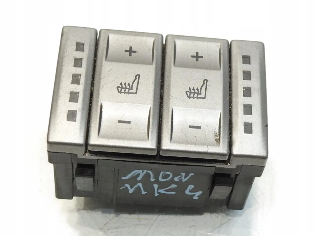 Mondeo MK4 panel środkowy podgrzewanie foteli