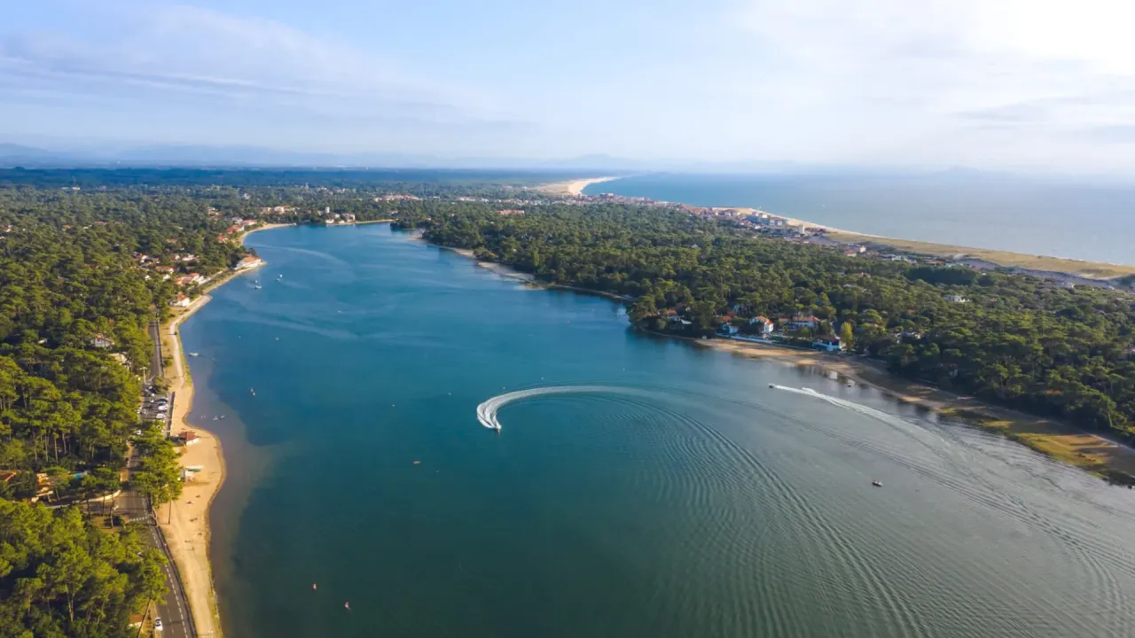 Hossegor vue a&eacute;rienne ou ambiance g&eacute;n&eacute;rale