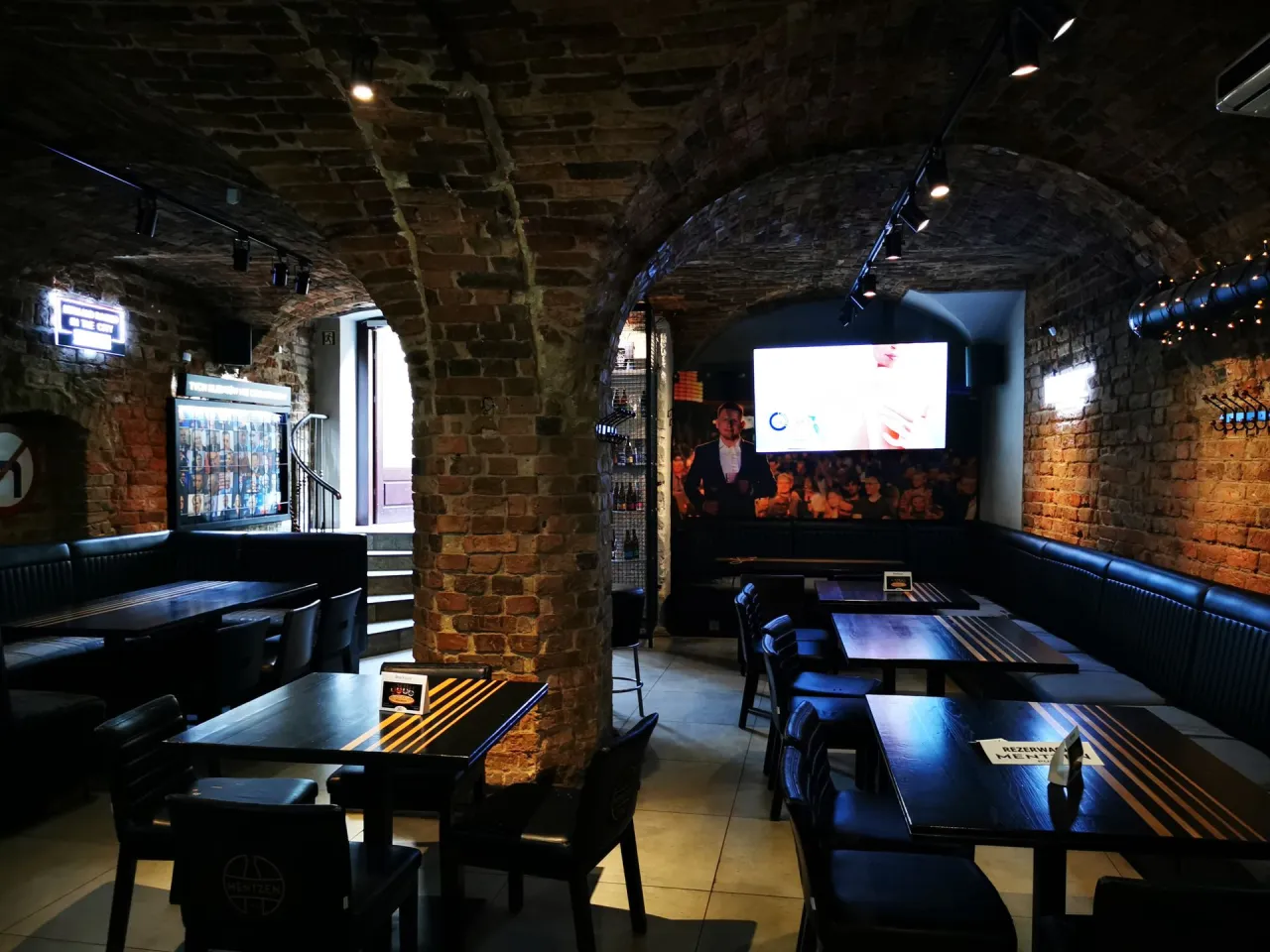 Pub Mentzen Toruń wnętrze