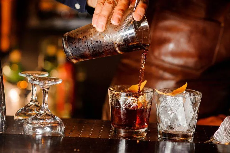 Zdjęcie Jak pić whisky proporcje - idealne mixy dla lepszego smaku
