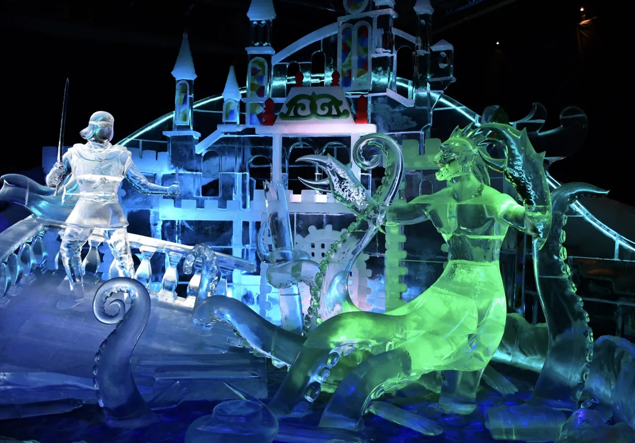 Karls Elstal Eiswelt Skulpturen