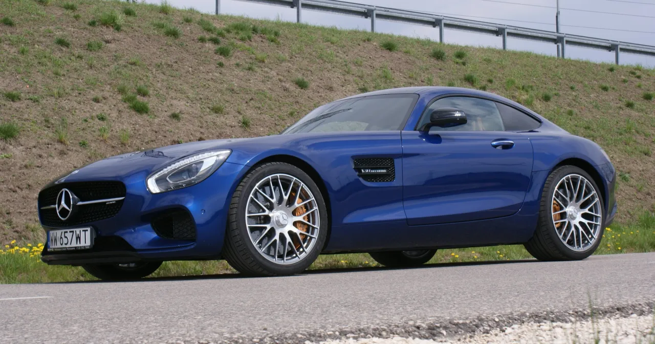 Mercedes-AMG GTS na drodze