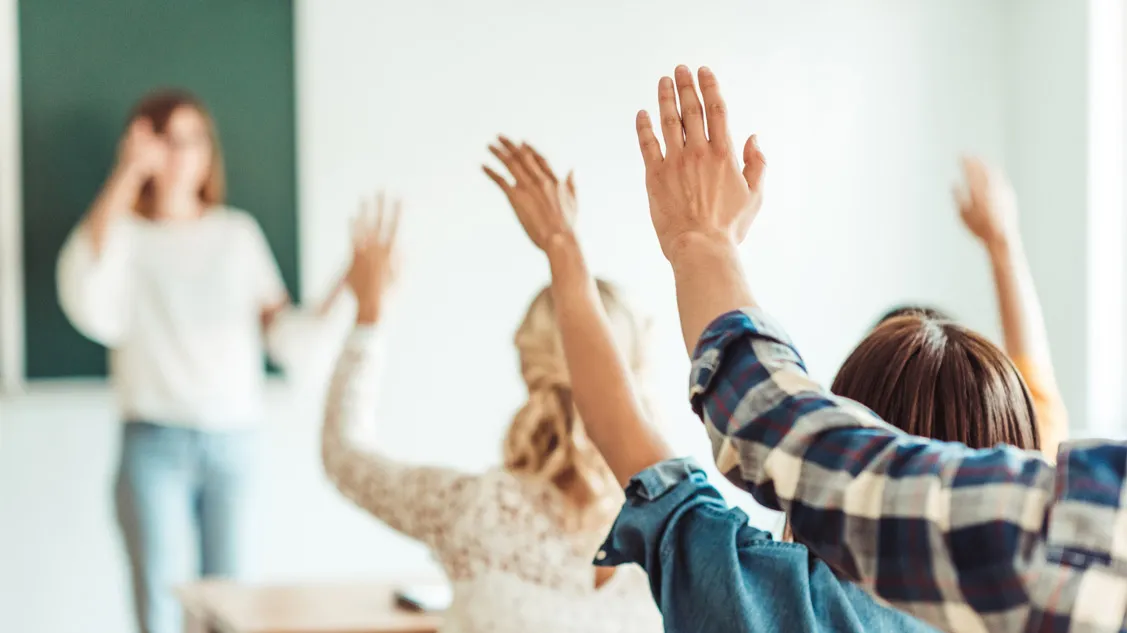 Zdjęcie Czy szkoła wlicza się do stażu pracy do emerytury? Sprawdź, co się liczy