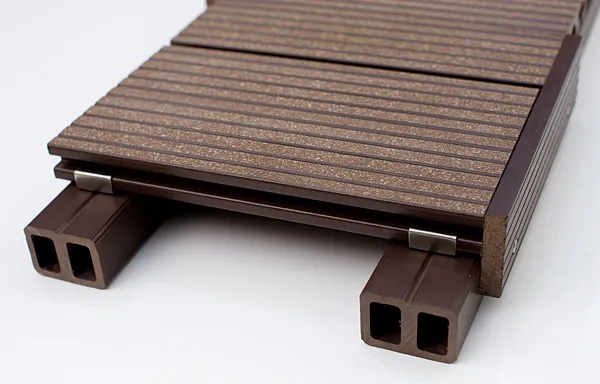 taras kompozytowy deski układane pod kątem 45 stopni