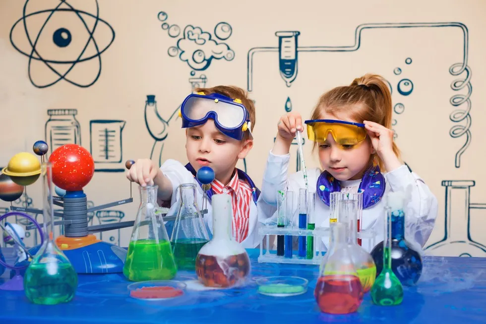 dzieci eksperymenty bezpieczenstwo