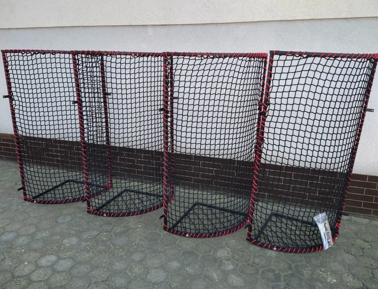 Błędy w konstrukcji paśnika dla koni