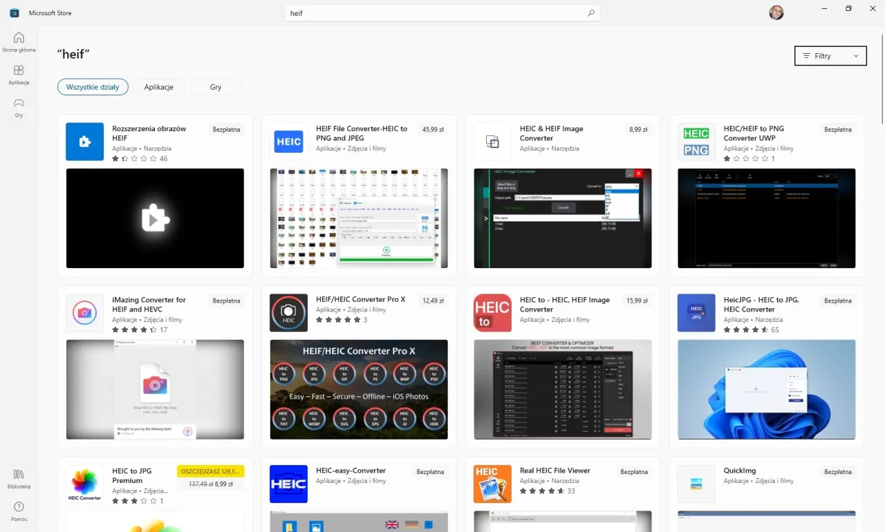 Eksplorator Plik&oacute;w Windows z otwartym folderem DCIM iPhone'a
