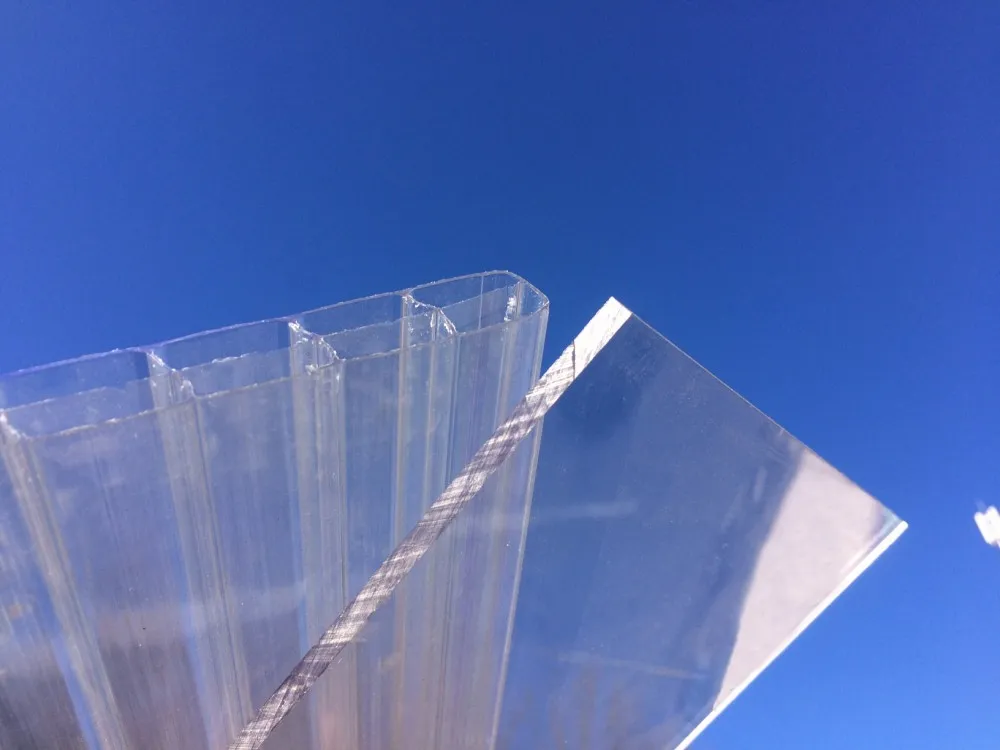 Poliwęglan lity a komorowy porównanie