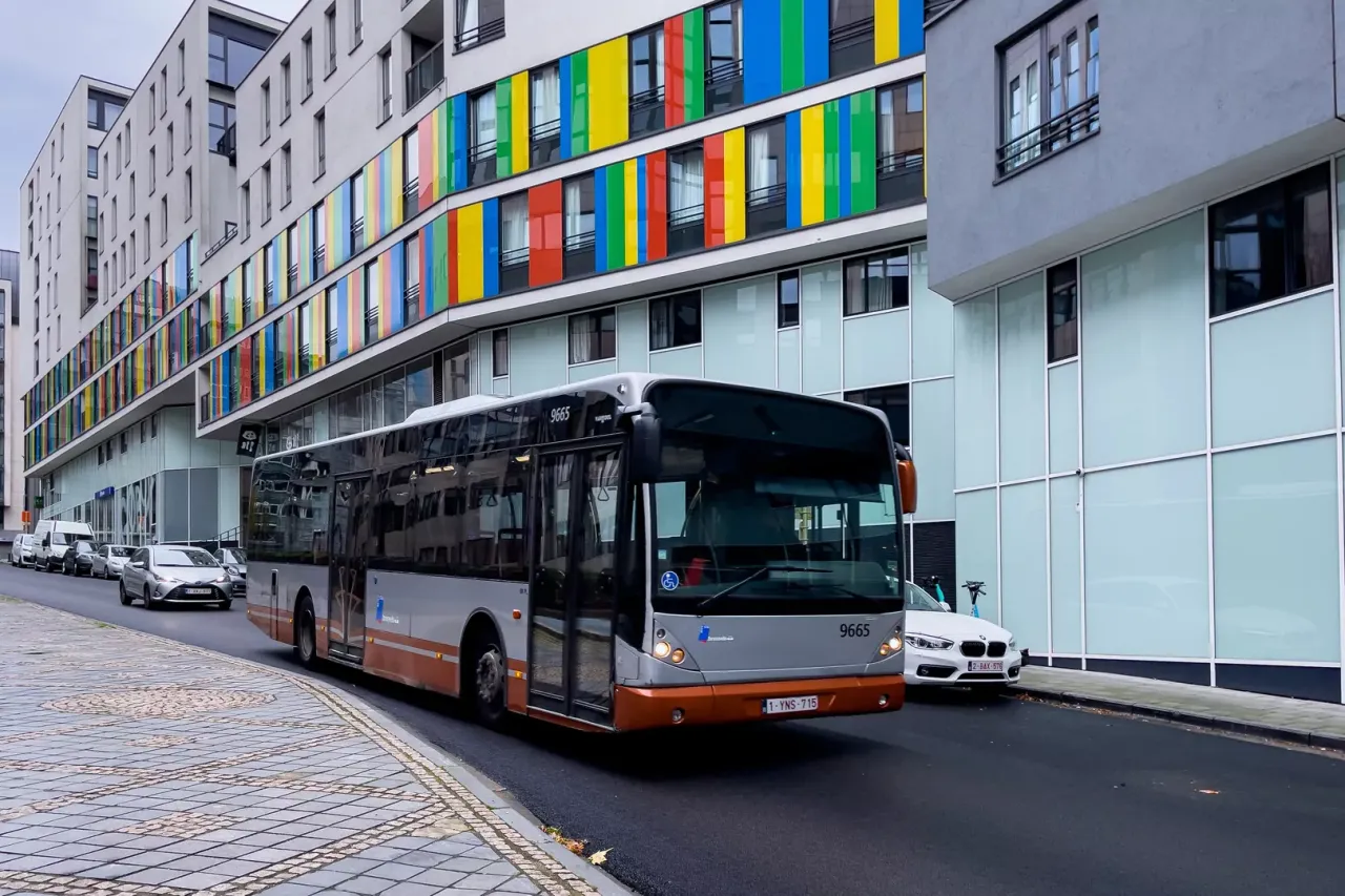 Dojazd do dworca Bruksela-Północ komunikacja miejska