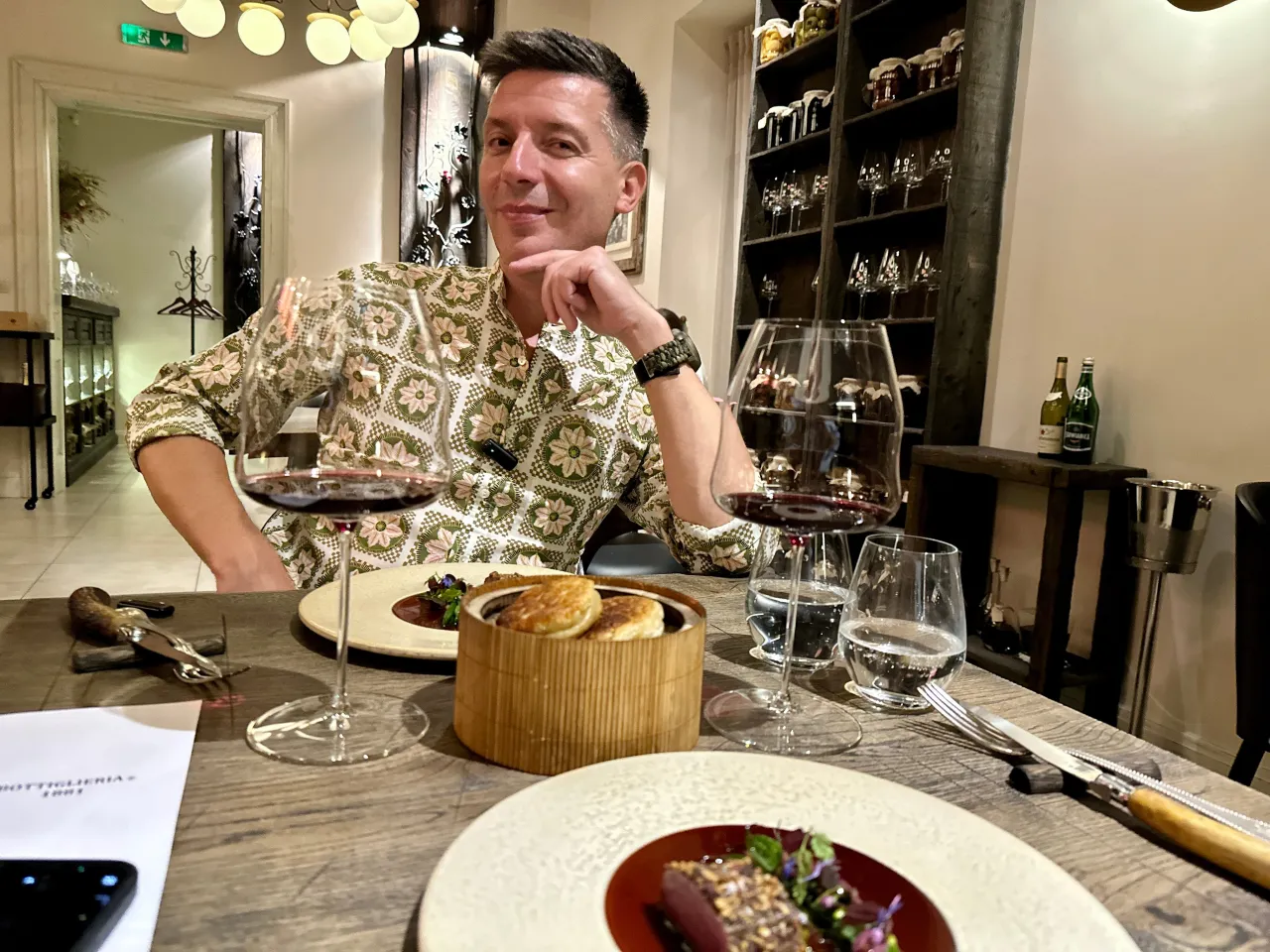 Wnętrze restauracji Bottiglieria 1881 Krak&oacute;w