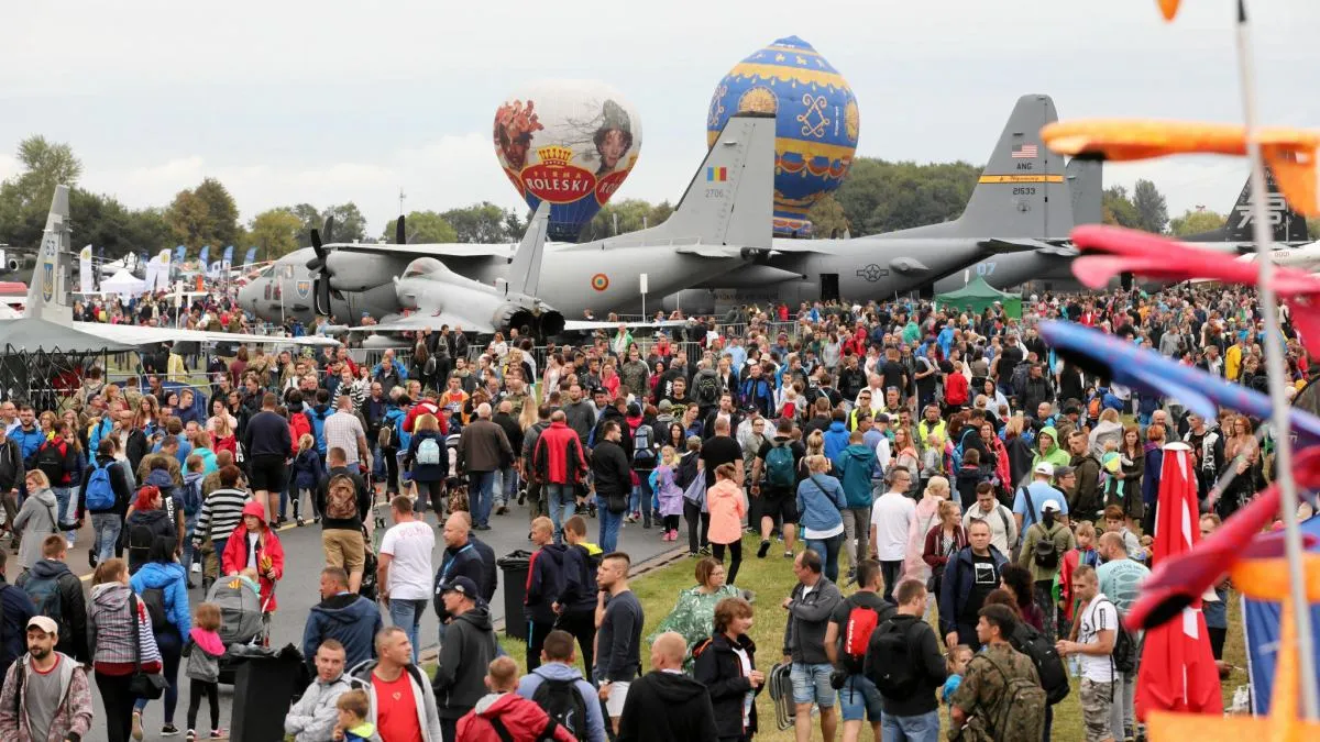 Radom Air Show tłumy ludzi bilety