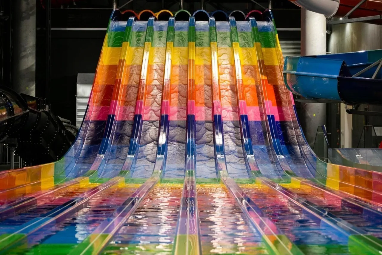 Suntago Wodny Świat zjeżdżalnie baseny