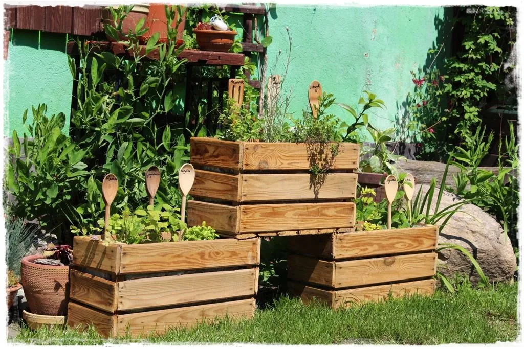 kwietnik ze skrzynki po jabłkach inspiracje