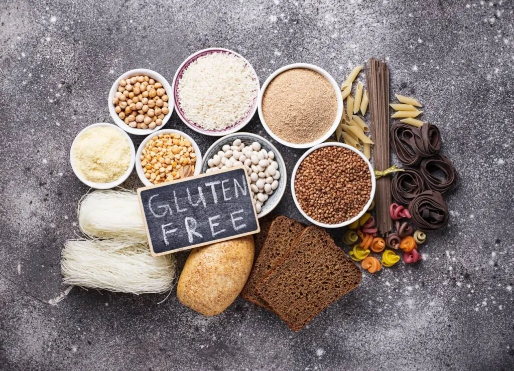 produkty przetworzone z ukrytym glutenem, etykiety produkt&oacute;w spożywczych