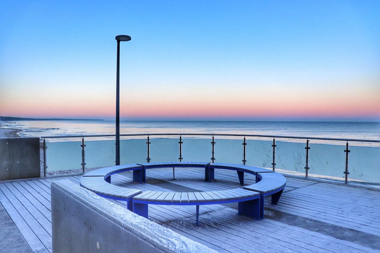 Mapa Kołobrzegu z zaznaczonymi punktami widokowymi na wsch&oacute;d słońca